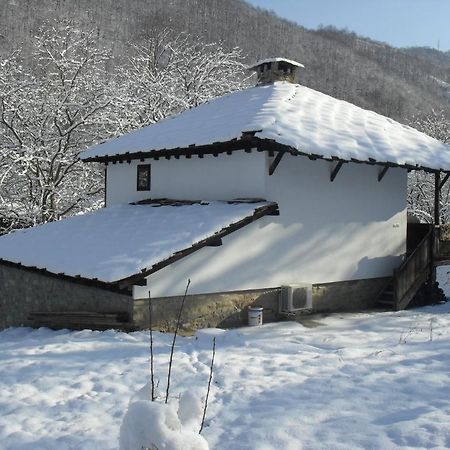 Къща Балканец Balkanets (Lovech) Exteriér fotografie