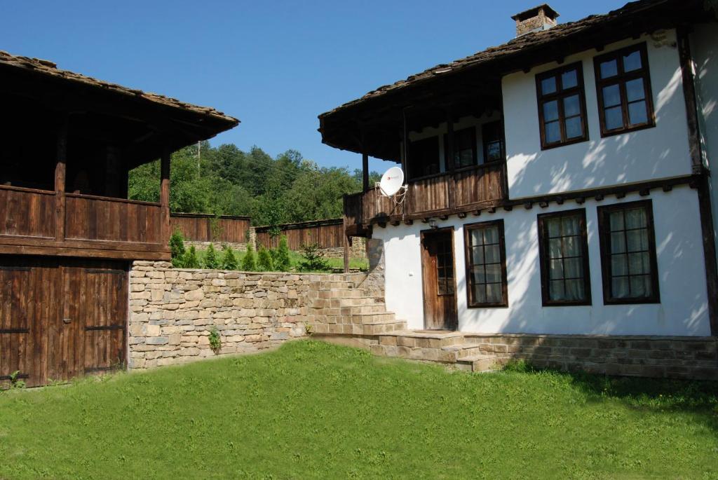 Къща Балканец Balkanets (Lovech) Exteriér fotografie